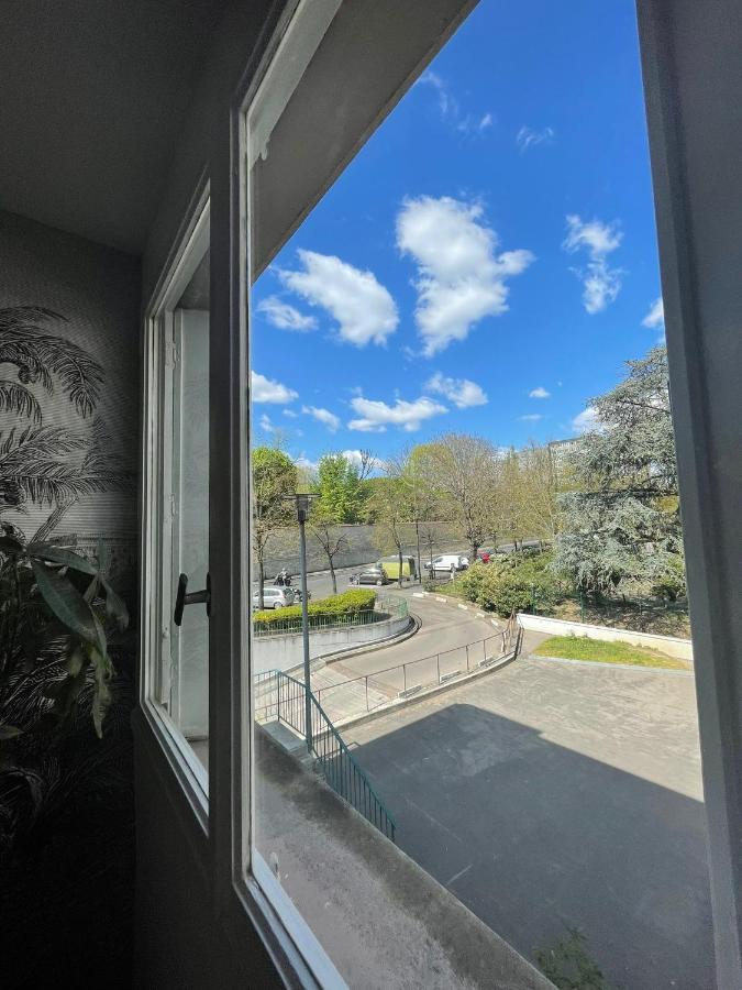 Charming Parisian Home Away From Home In The Heart Of Paris Ngoại thất bức ảnh